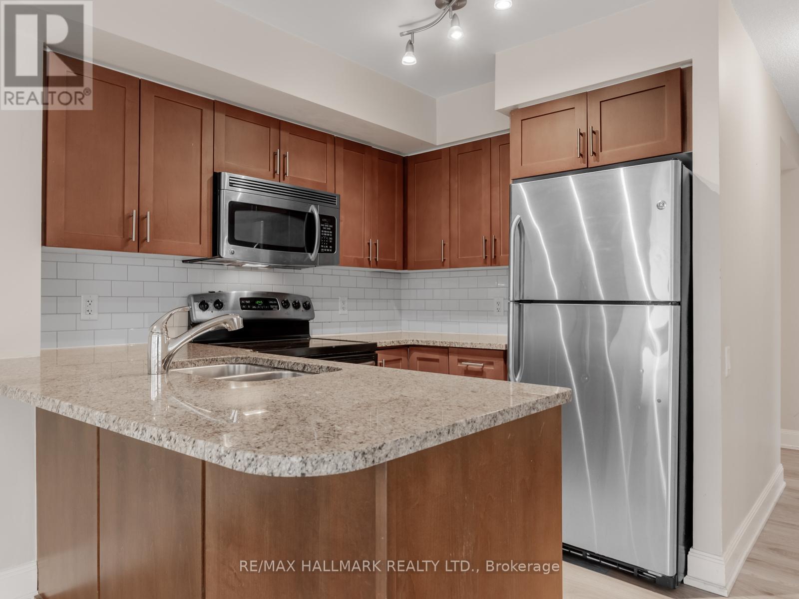 1611 - 2181 Yonge Street, Toronto, Ontario  M4S 3H7 - Photo 7 - C12695668