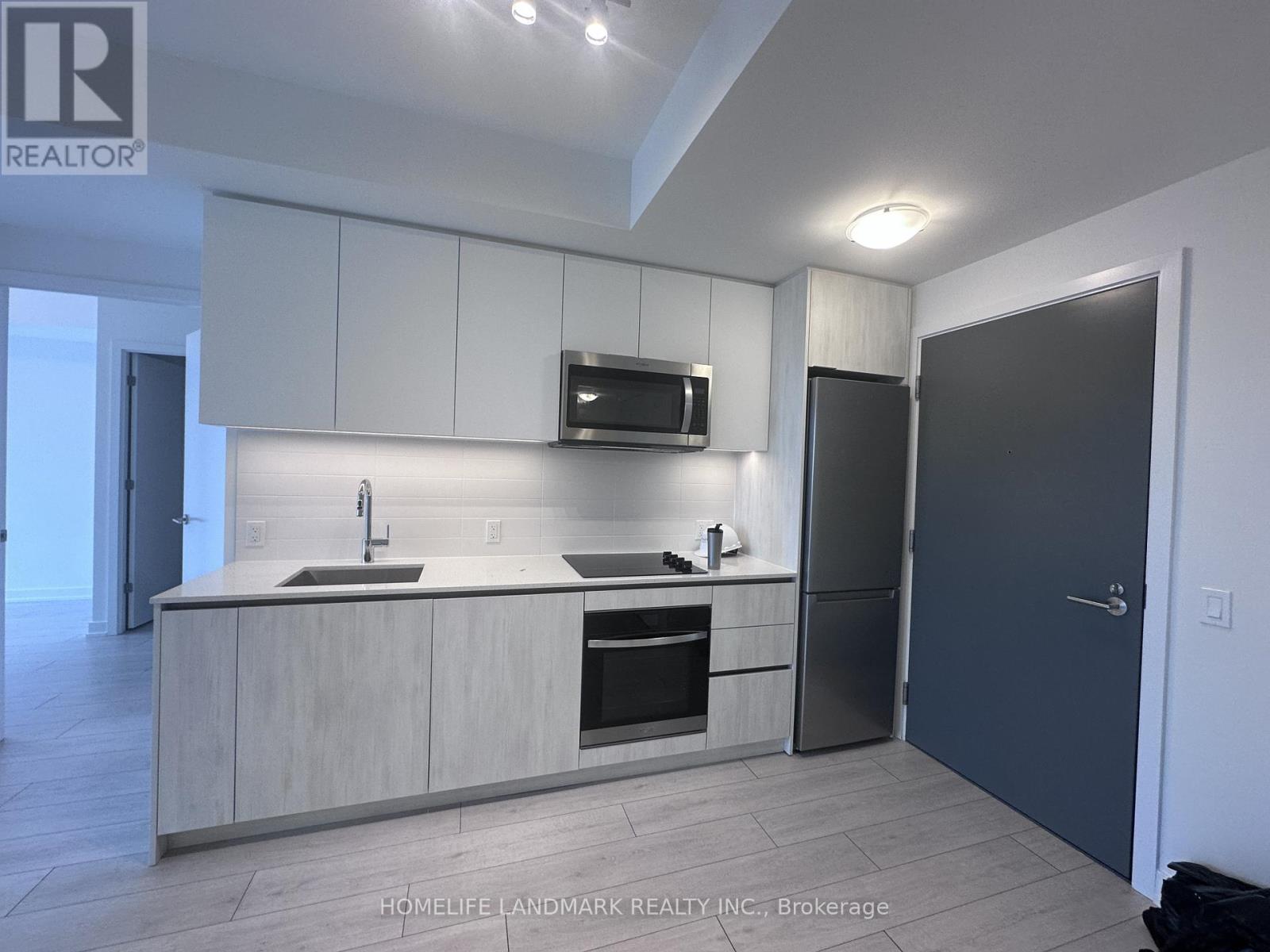 910 - 5858 Yonge Street, Toronto, Ontario  M2M 3T3 - Photo 3 - C12695682