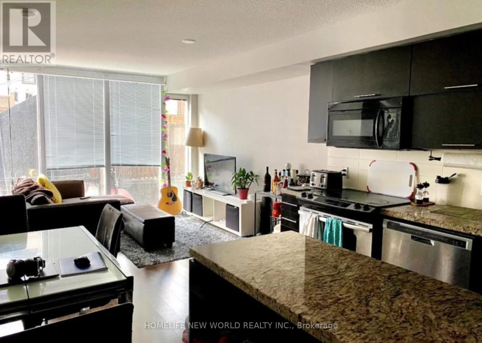 227 - 21 Nelson Street, Toronto, Ontario  M5V 3H9 - Photo 2 - C12695716