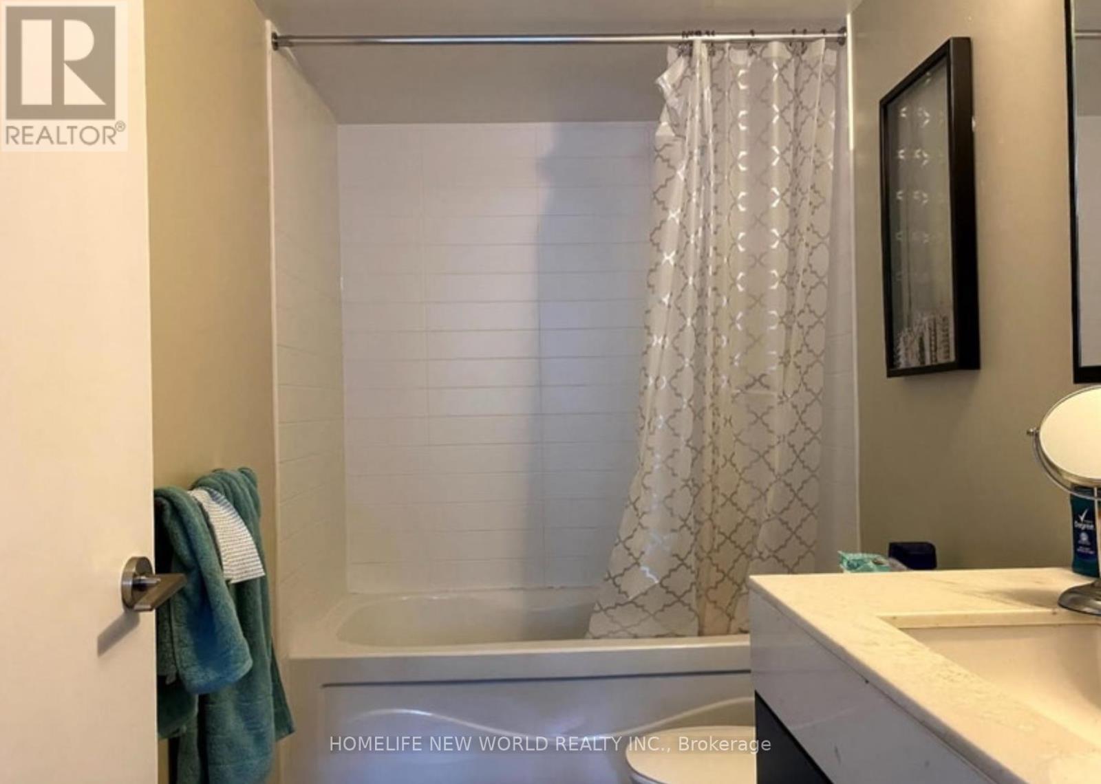 227 - 21 Nelson Street, Toronto, Ontario  M5V 3H9 - Photo 5 - C12695716