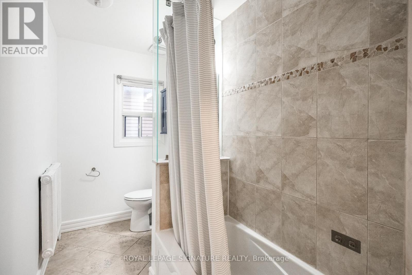 216 Parkmount Road, Toronto, Ontario  M4J 4V6 - Photo 24 - E12695560