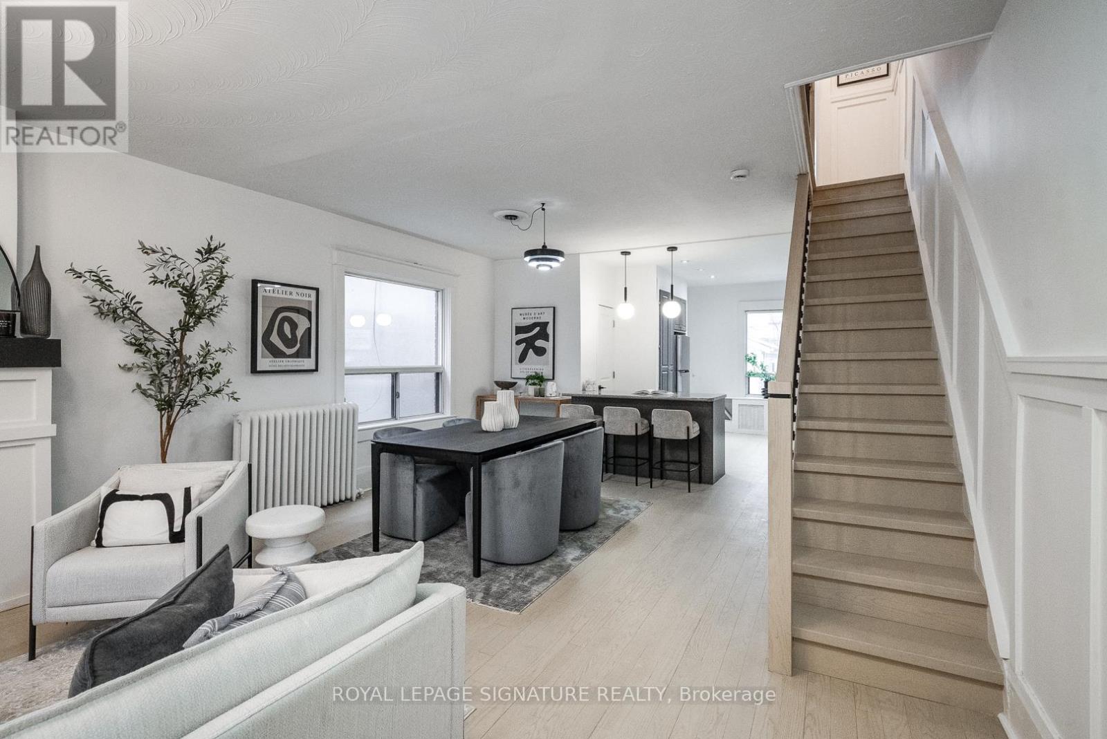 216 Parkmount Road, Toronto, Ontario  M4J 4V6 - Photo 5 - E12695560