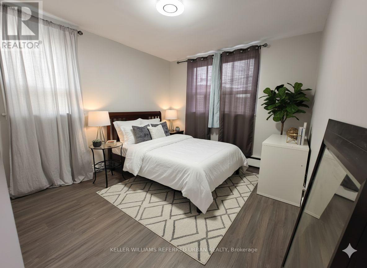 Main Fl - 2979 Lawrence Avenue E, Toronto (Bendale), Ontario  M1P 2V6 - Photo 4 - E12695696