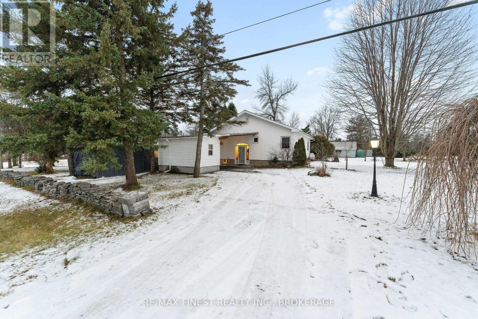 174 County Road 4, Loyalist (Lennox And Addington - South), Ontario  K0H 1G0 - Photo 38 - X12694312