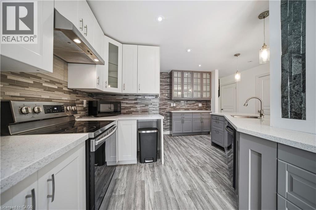 2502 Postmaster Drive, Oakville, Ontario  L6M 5A8 - Photo 10 - 40798509