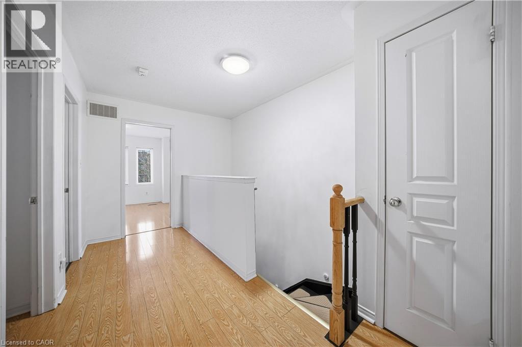 2502 Postmaster Drive, Oakville, Ontario  L6M 5A8 - Photo 16 - 40798509