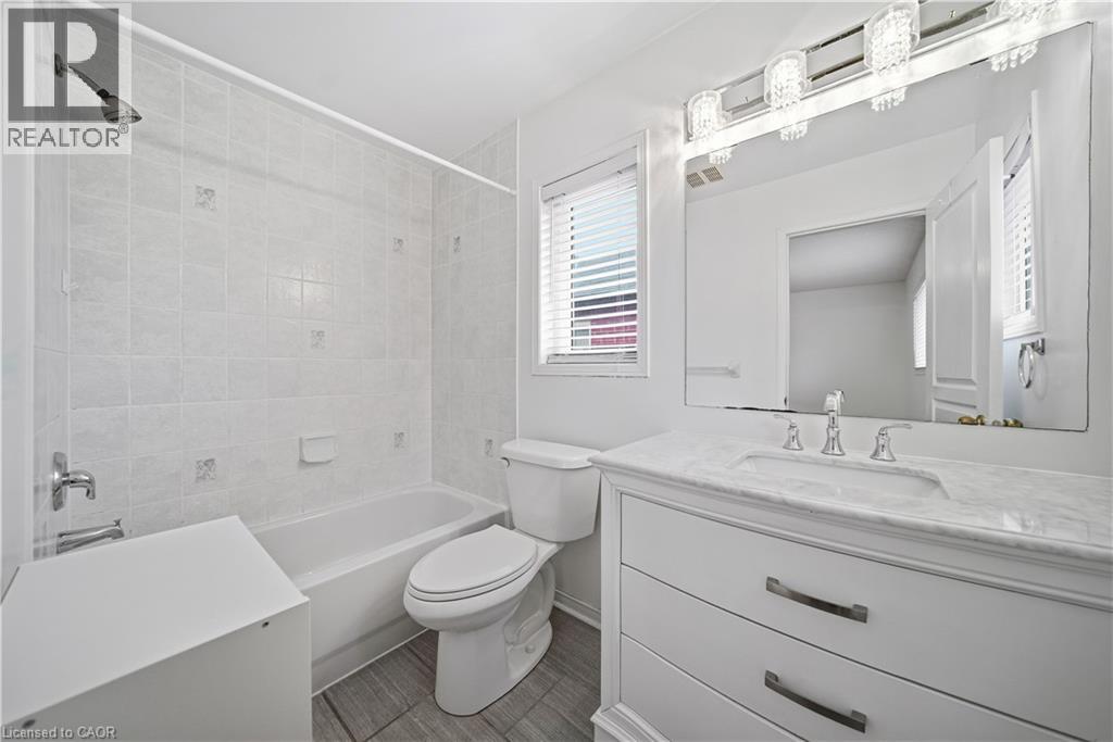 2502 Postmaster Drive, Oakville, Ontario  L6M 5A8 - Photo 20 - 40798509