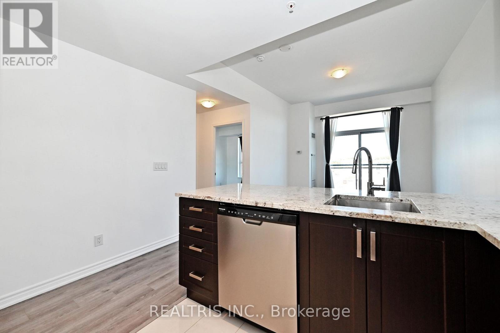 809 - 11611 Yonge Street, Richmond Hill (Jefferson), Ontario  L4E 1G2 - Photo 18 - N12695592