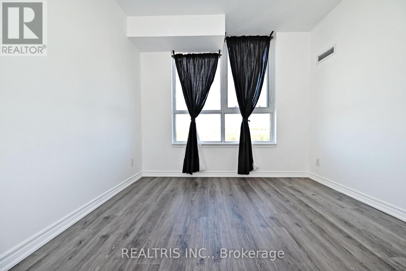 809 - 11611 Yonge Street, Richmond Hill (Jefferson), Ontario  L4E 1G2 - Photo 20 - N12695592