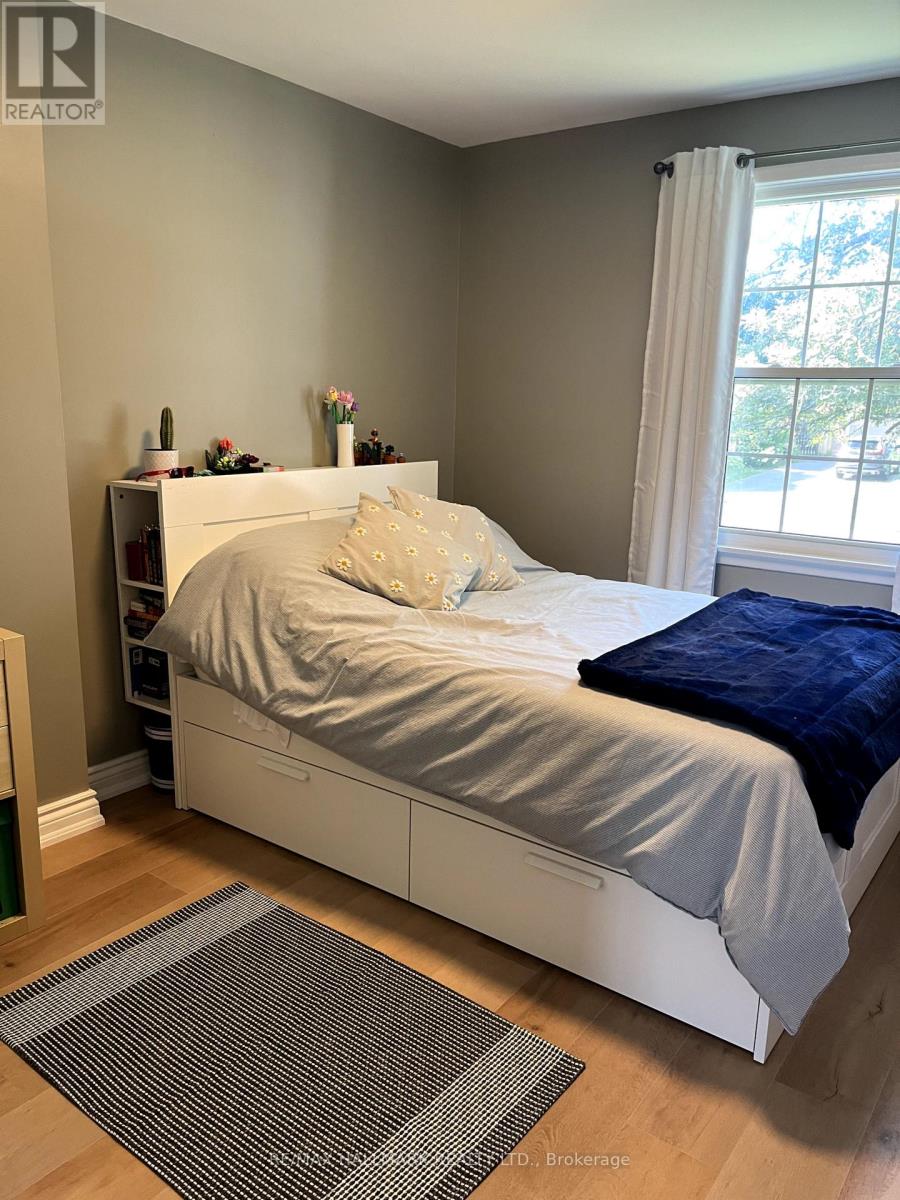 448 Loretta Crescent, Whitchurch-Stouffville (Stouffville), Ontario  L4A 7G2 - Photo 6 - N12695652