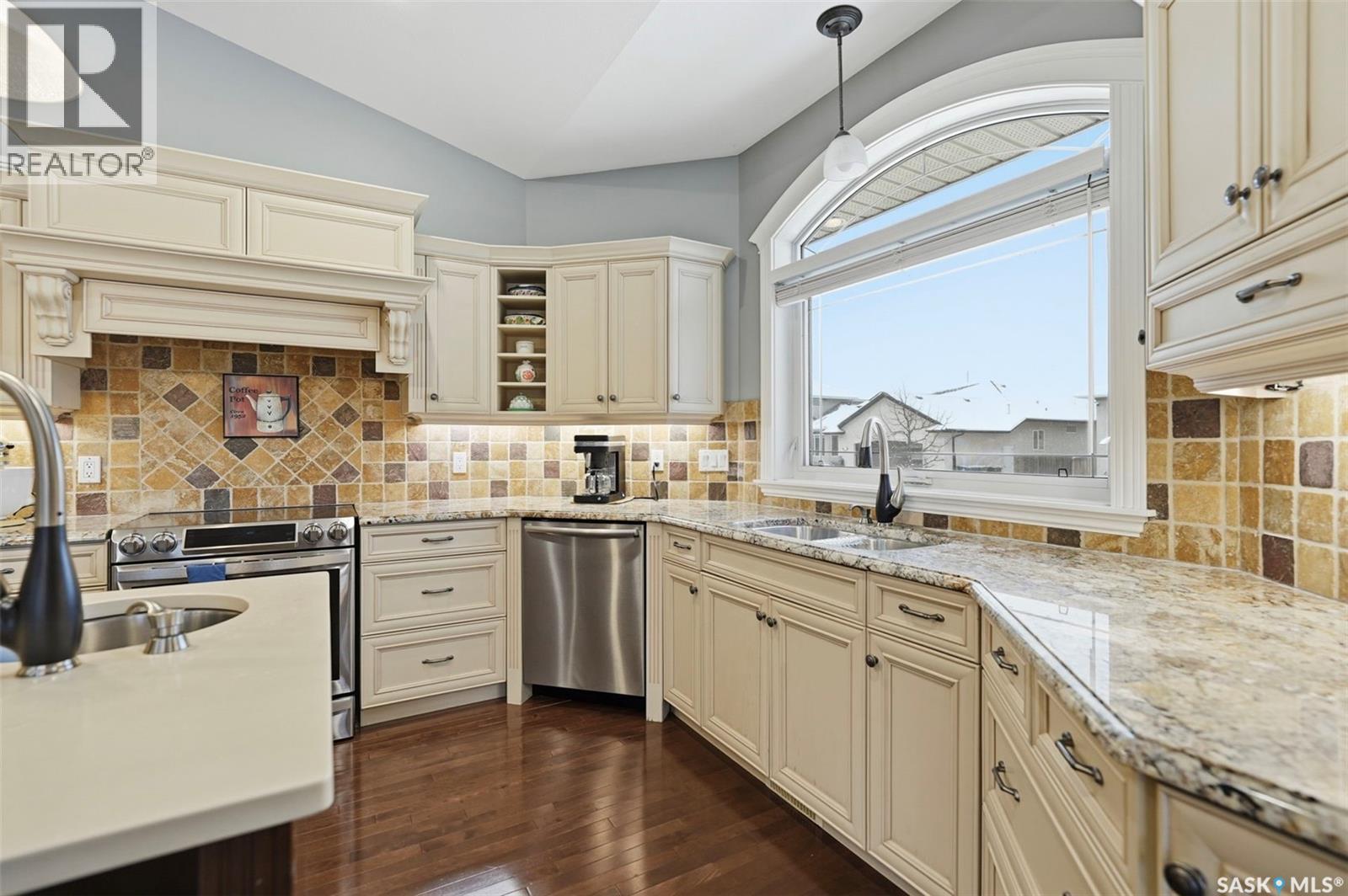 1202 Beechmont View, Saskatoon, Saskatchewan  S7V 1E1 - Photo 11 - SK026802