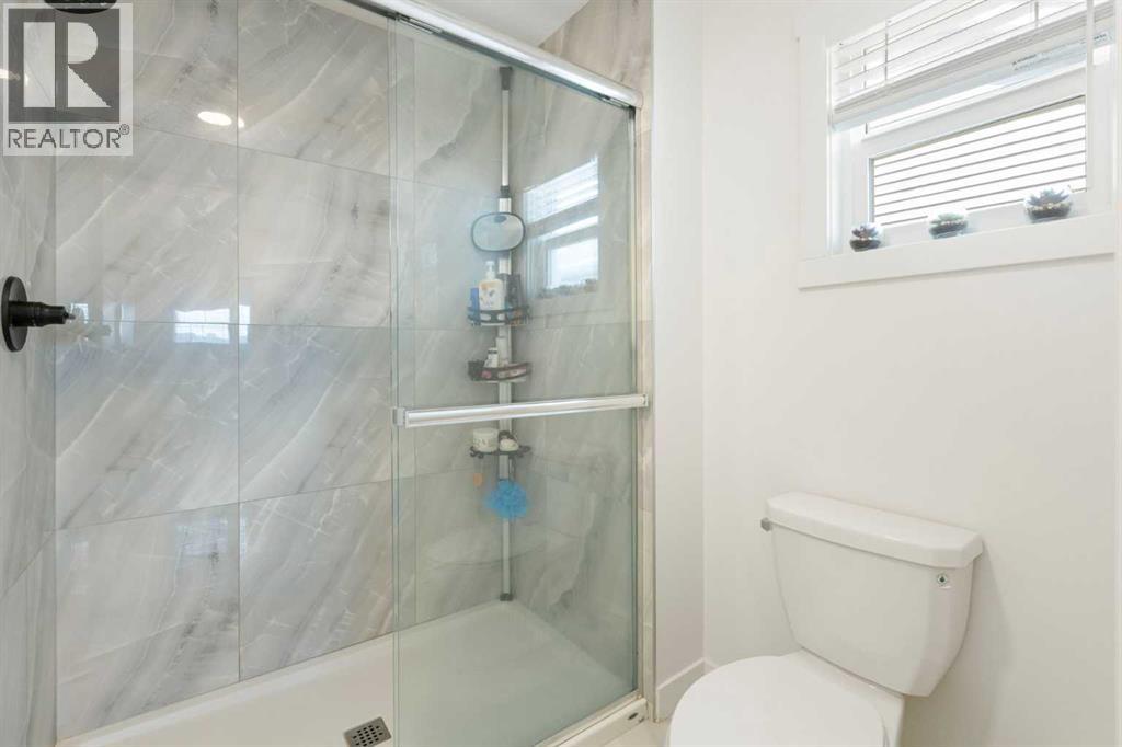 1635 Baywater Street Sw, Airdrie, Alberta  T4B 5K6 - Photo 29 - A2243329