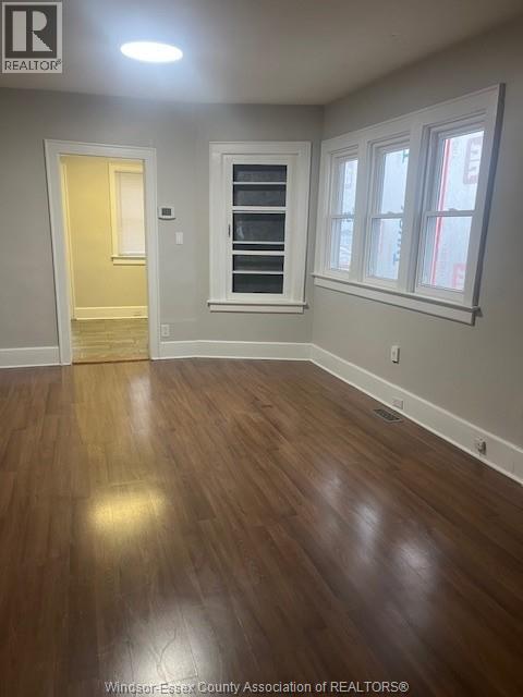 403 Clinton, Windsor, Ontario  N8X 1A7 - Photo 11 - 26001090