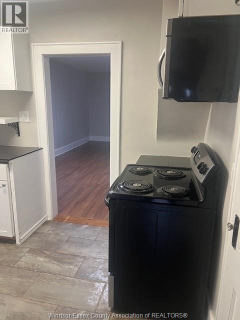 403 Clinton, Windsor, Ontario  N8X 1A7 - Photo 6 - 26001090