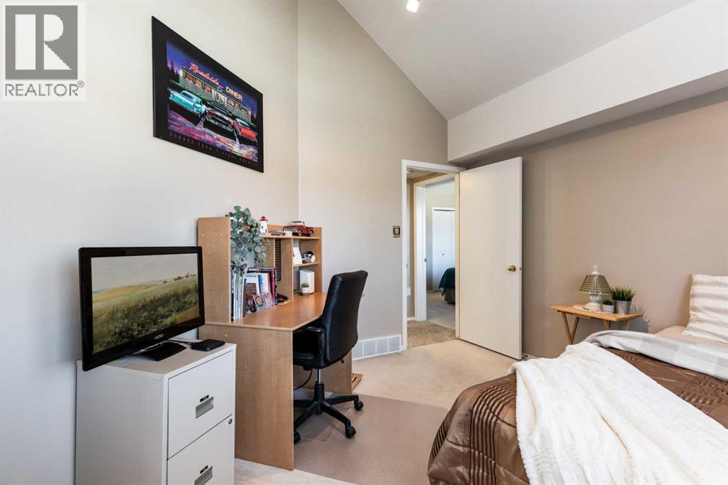 304, 221 Cameron Road Se, Medicine Hat, Alberta  T1B 4B5 - Photo 20 - A2277103