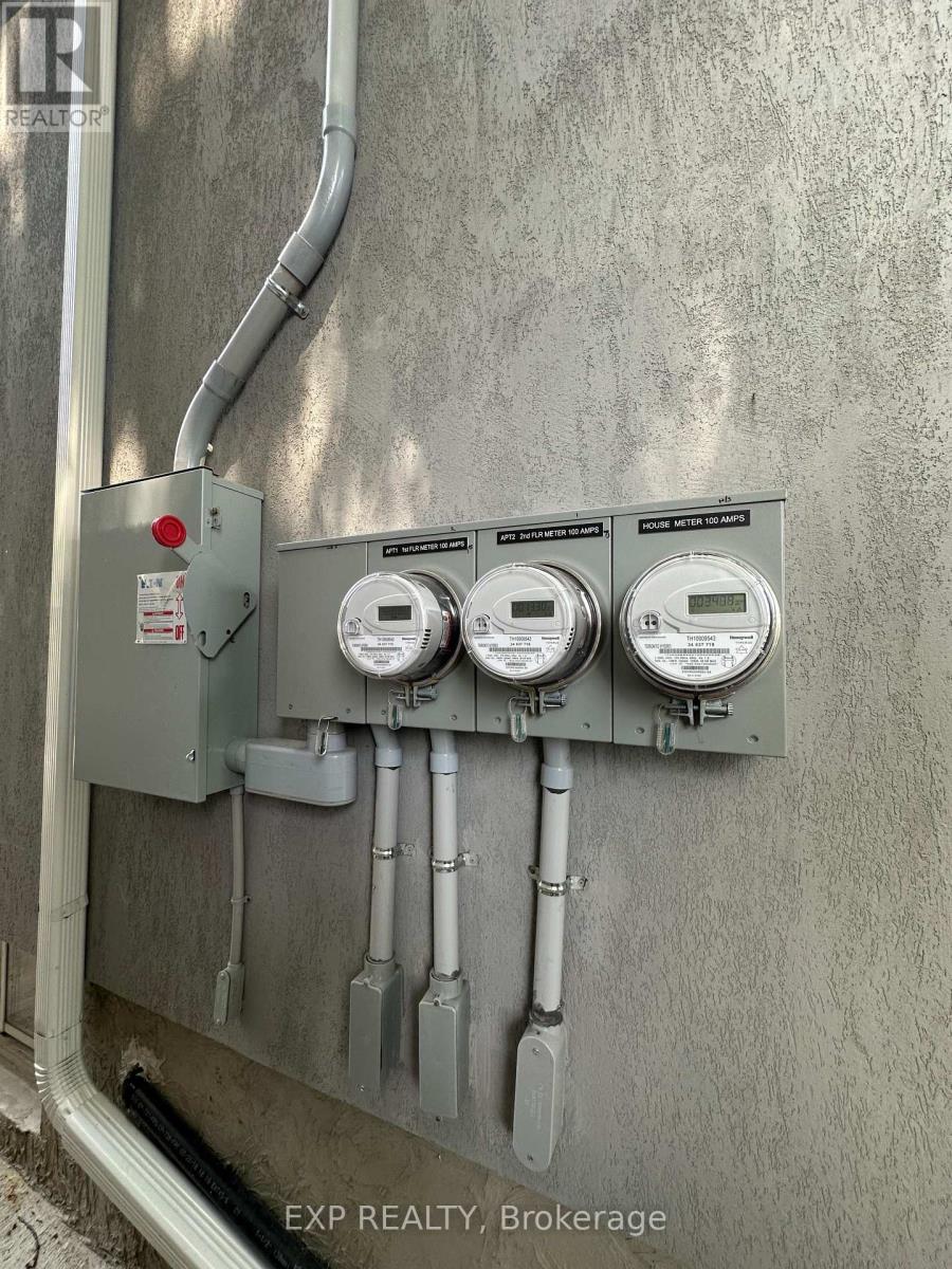 6 Lapp Street, Toronto, Ontario  M6N 3W6 - Photo 4 - W12483823