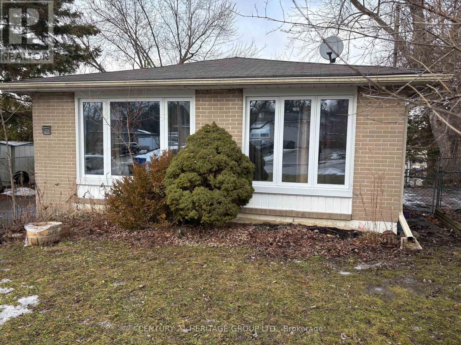 MAIN - 765 GREENFIELD CRESCENT, Newmarket, Ontario