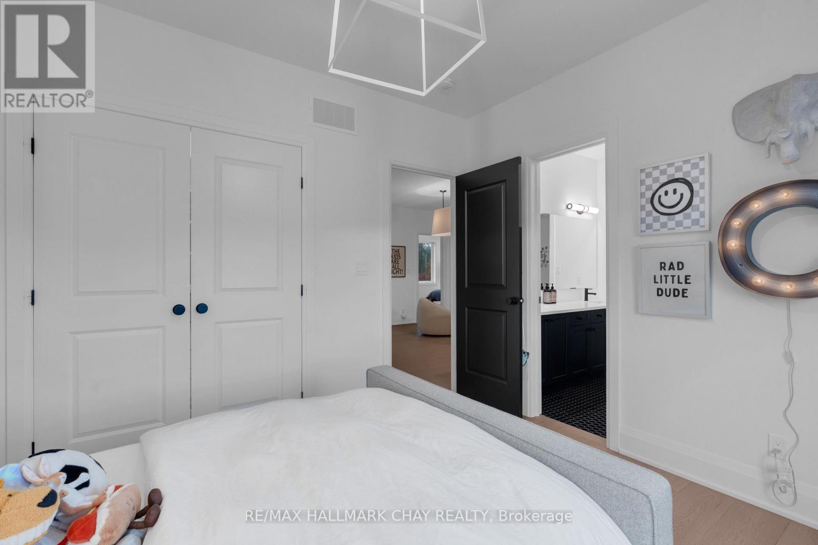 72 Georgian Grande Drive, Oro-Medonte, Ontario  L0K 1E0 - Photo 34 - S12477783