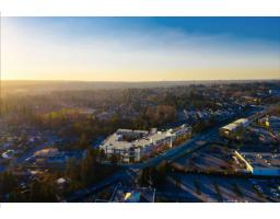 610 8158 166 STREET, Surrey, British Columbia