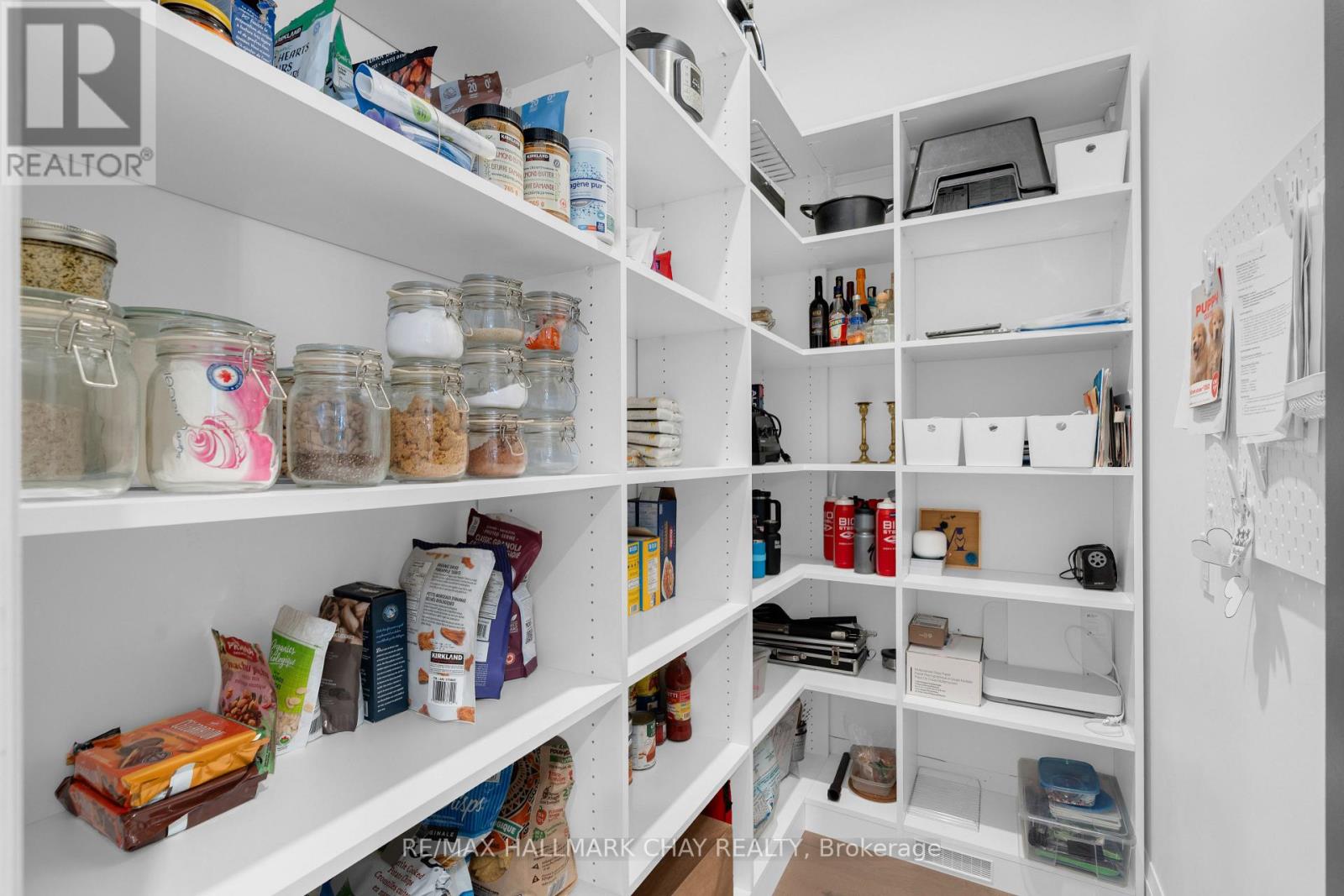 72 Georgian Grande Drive, Oro-Medonte, Ontario  L0K 1E0 - Photo 16 - S12477783