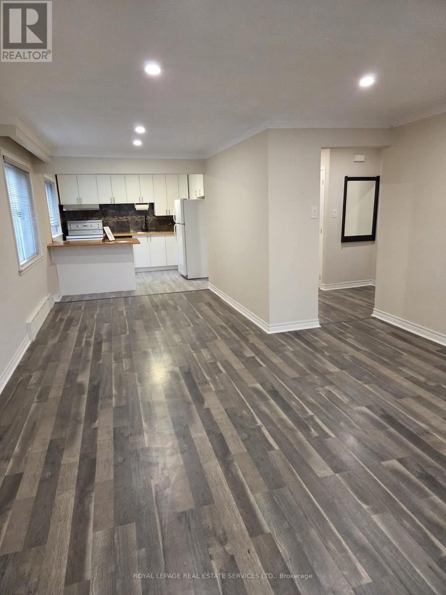 1 - 18 Thirty Third Street, Toronto, Ontario  M8W 3G9 - Photo 12 - W12680690