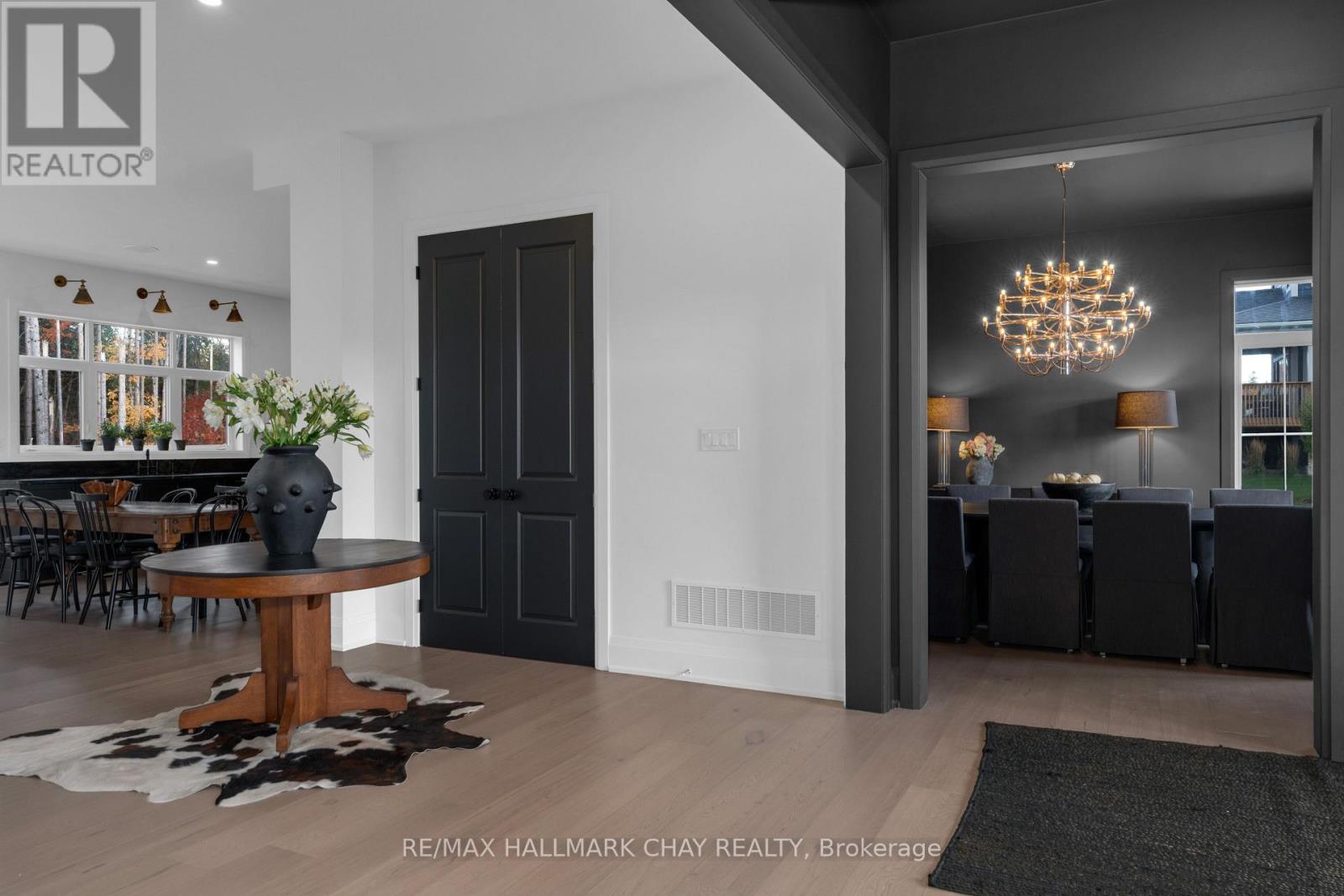 72 Georgian Grande Drive, Oro-Medonte, Ontario  L0K 1E0 - Photo 6 - S12477783