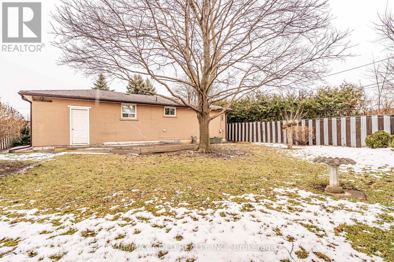 45 Belmont Drive, Brampton, Ontario  L6T 2K5 - Photo 35 - W12694920