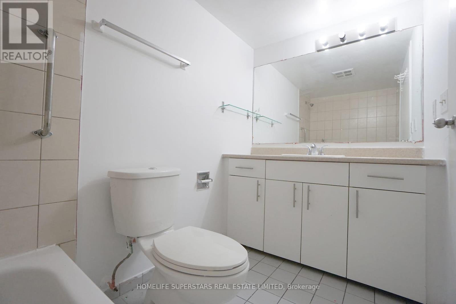 1204 - 10 Markbrook Lane, Toronto, Ontario  M9V 5E3 - Photo 15 - W12695460