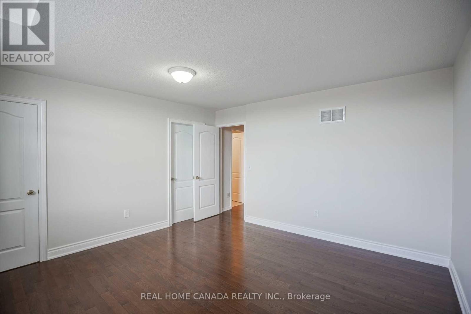 3323 Southwick Street, Mississauga, Ontario  L5M 7K9 - Photo 29 - W12695468