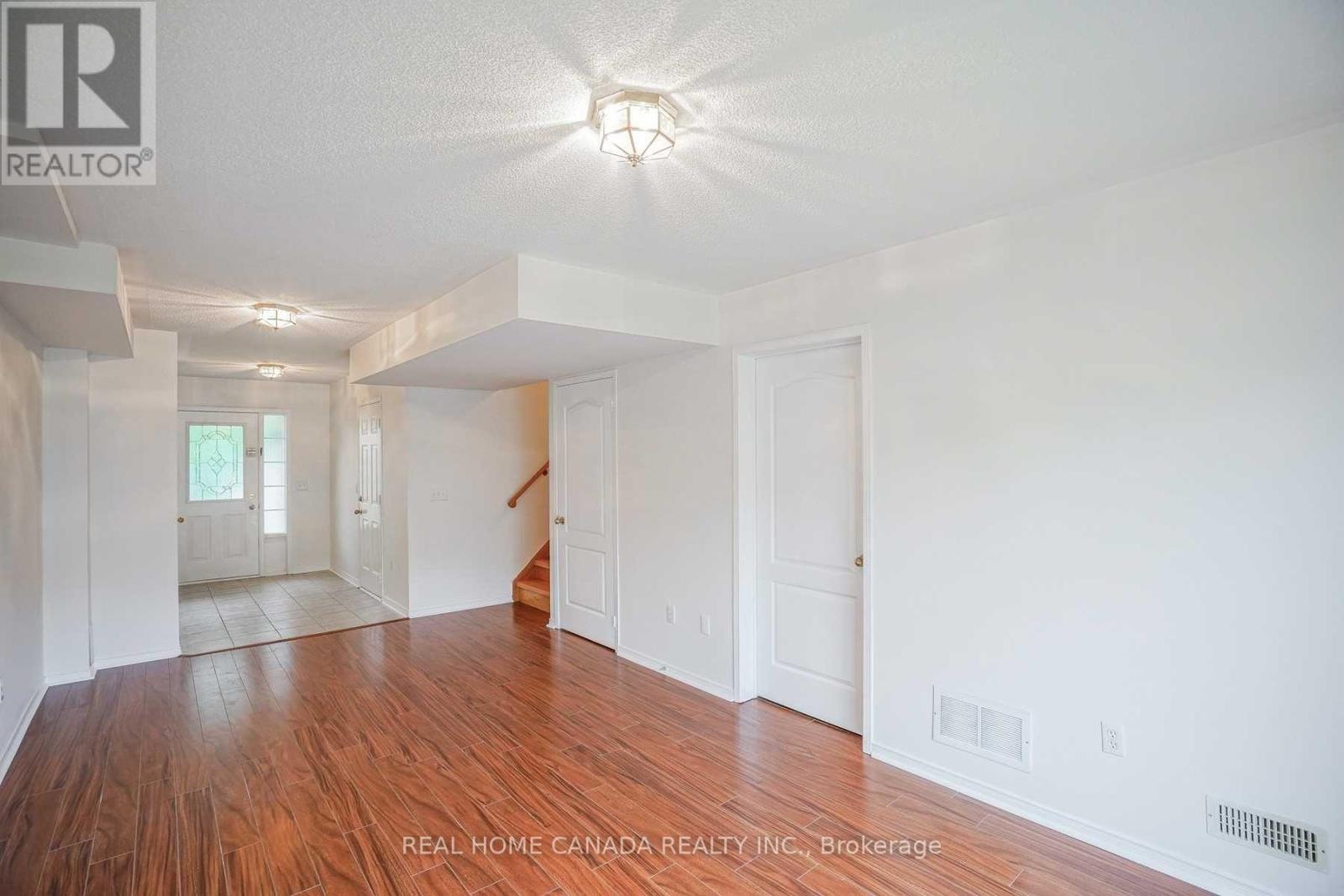 3323 Southwick Street, Mississauga, Ontario  L5M 7K9 - Photo 9 - W12695468