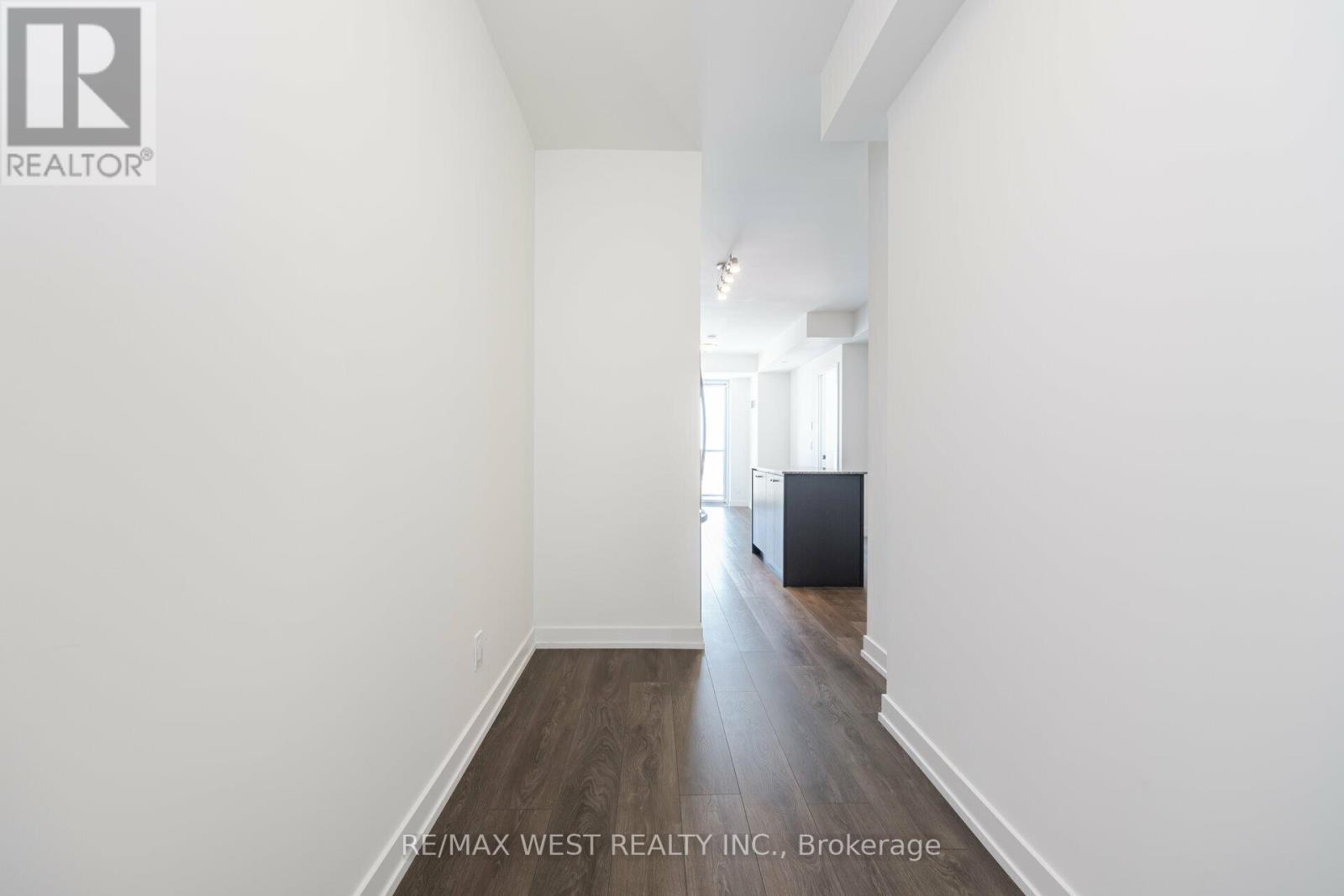 1511 - 335 Wheat Boom Drive, Oakville, Ontario  L6H 7X4 - Photo 7 - W12695482