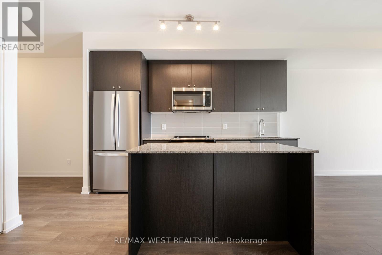 1511 - 335 Wheat Boom Drive, Oakville, Ontario  L6H 7X4 - Photo 9 - W12695482