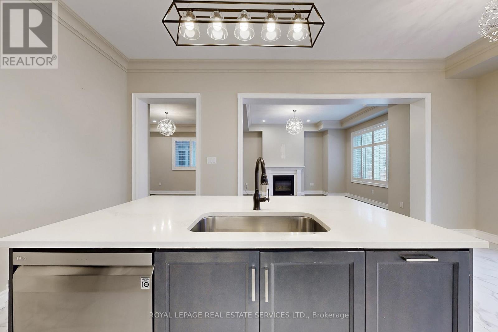 3359 Post Road, Oakville, Ontario  L6H 0Y5 - Photo 32 - W12695486