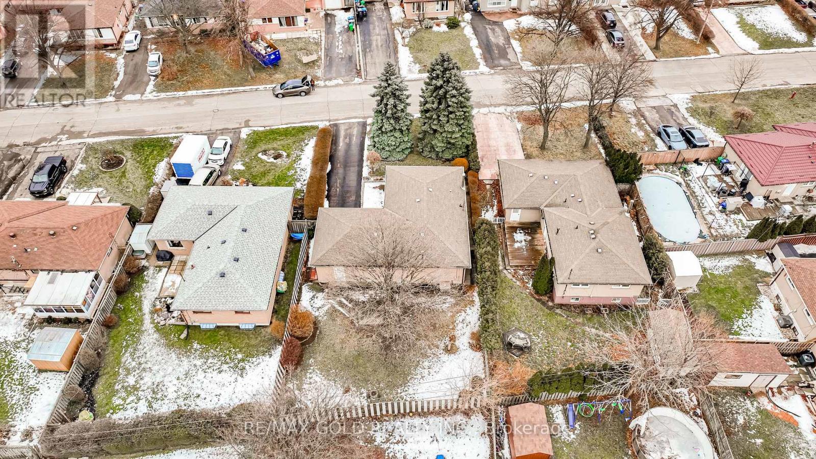 45 Belmont Drive, Brampton, Ontario  L6T 2K5 - Photo 37 - W12694920