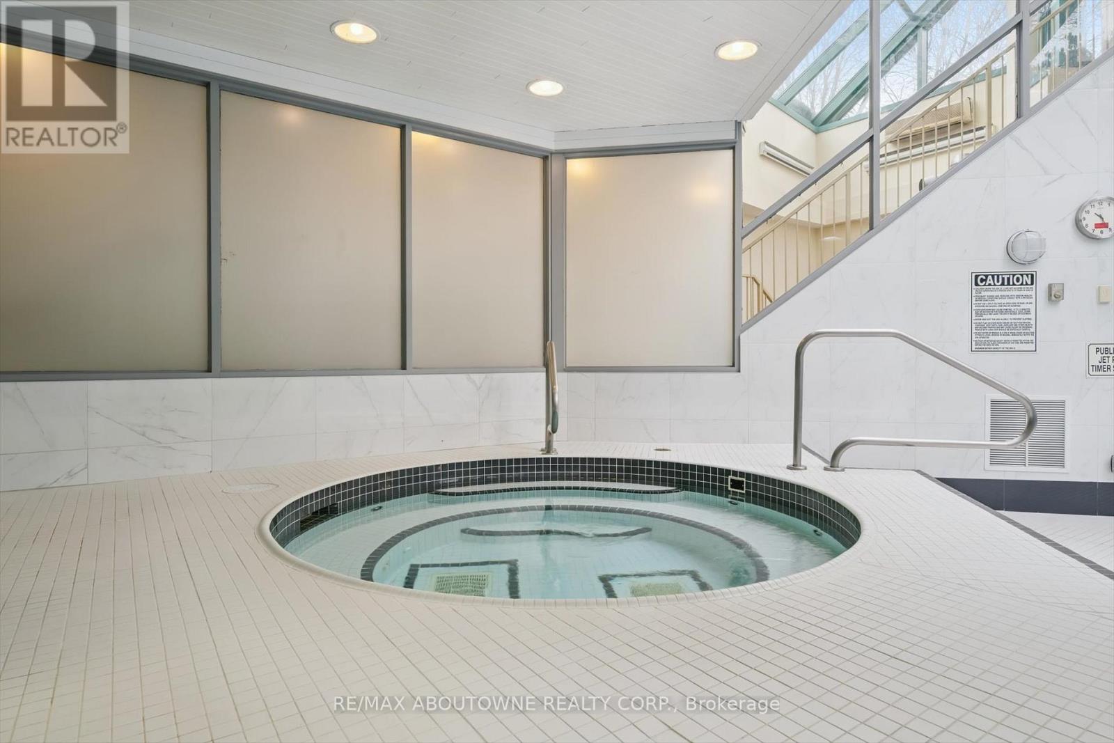 1709 - 101 Subway Crescent, Toronto, Ontario  M9B 6K4 - Photo 29 - W12695524