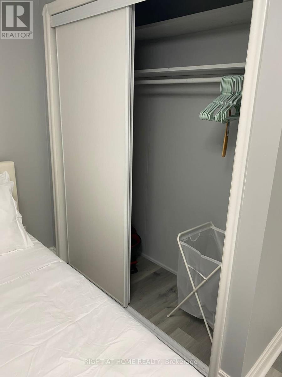 1 - 9 Donald Avenue, Toronto, Ontario  M6M 1J7 - Photo 6 - W12695538