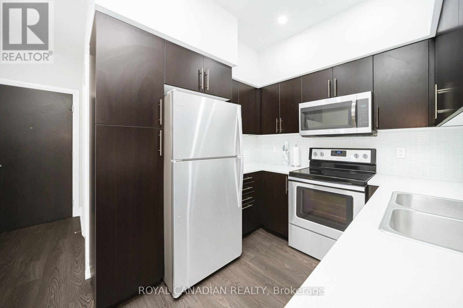 308 - 55 Speers Road, Oakville, Ontario  L6K 0H9 - Photo 16 - W12695548