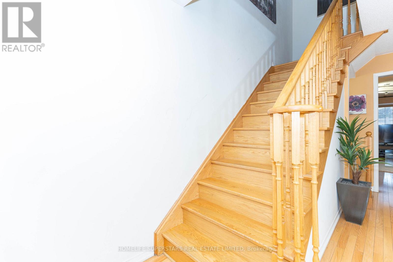 96 Delport Close, Brampton, Ontario  L6P 3T1 - Photo 19 - W12695628