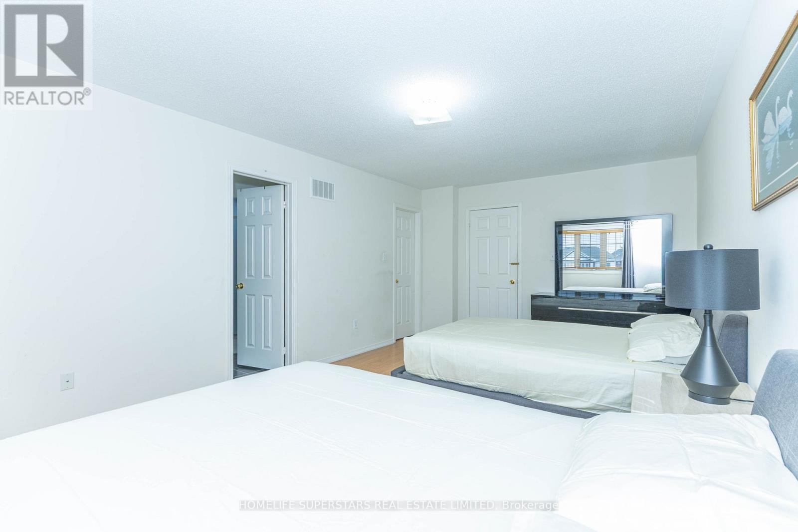 96 Delport Close, Brampton, Ontario  L6P 3T1 - Photo 24 - W12695628