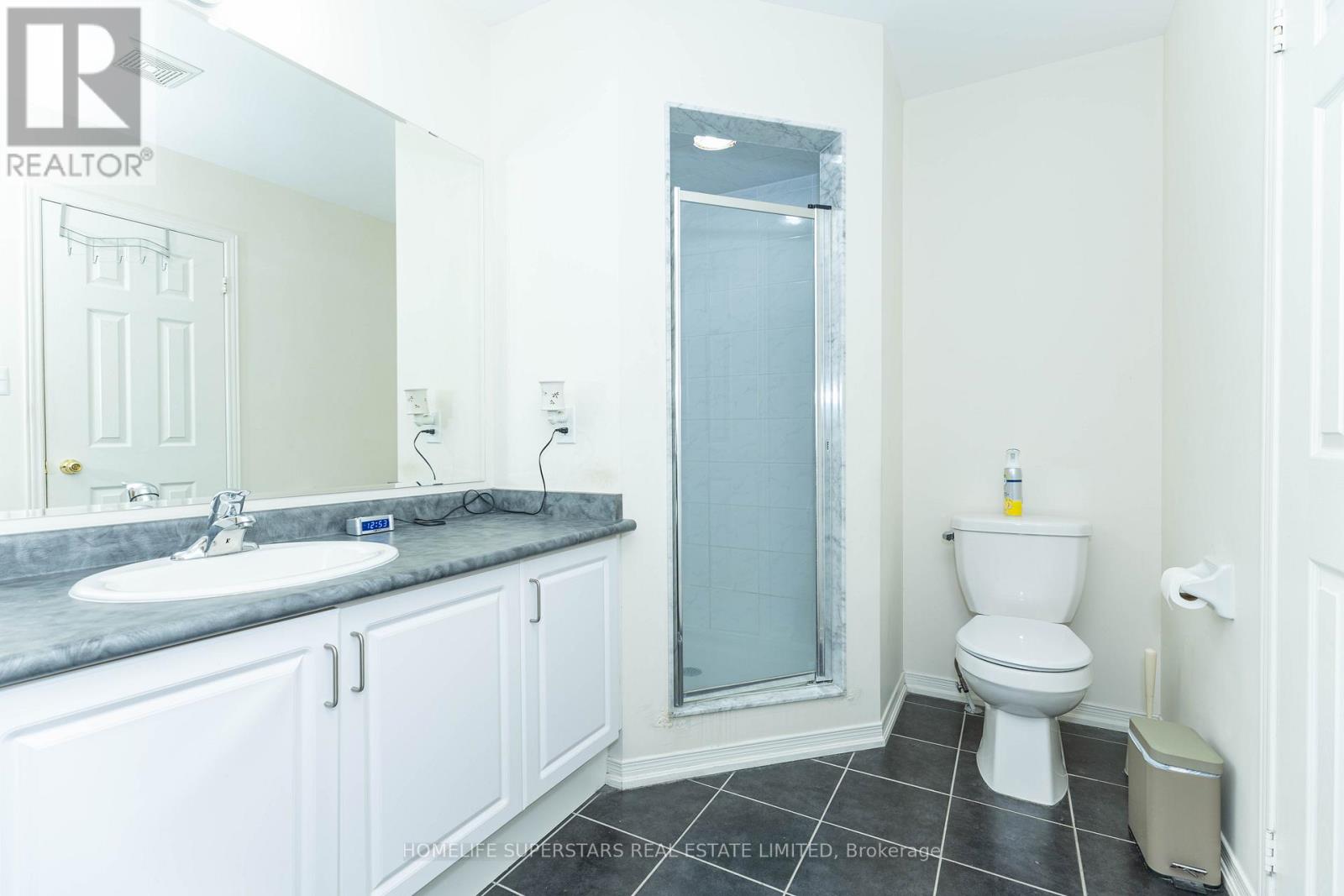 96 Delport Close, Brampton, Ontario  L6P 3T1 - Photo 27 - W12695628