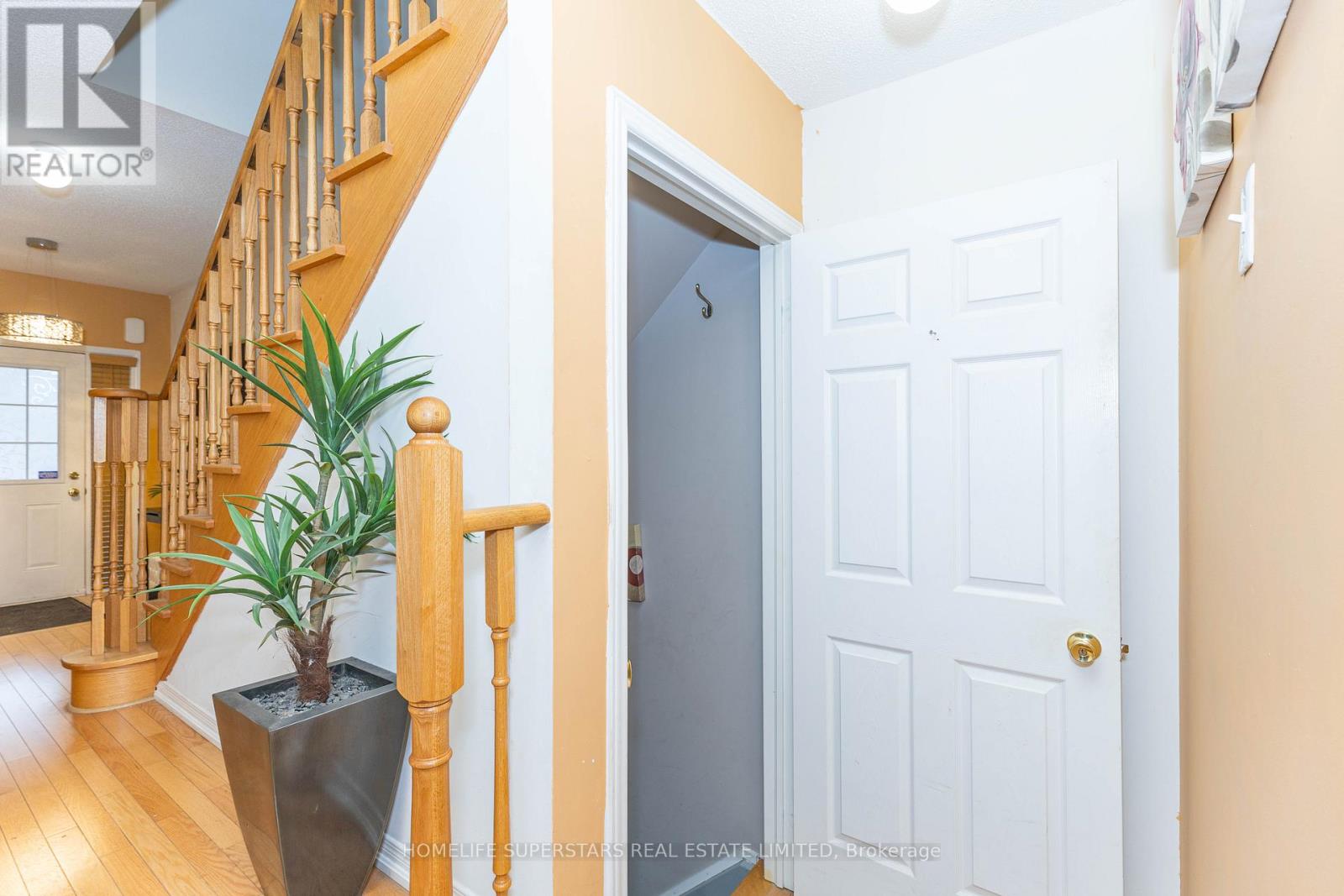 96 Delport Close, Brampton, Ontario  L6P 3T1 - Photo 34 - W12695628