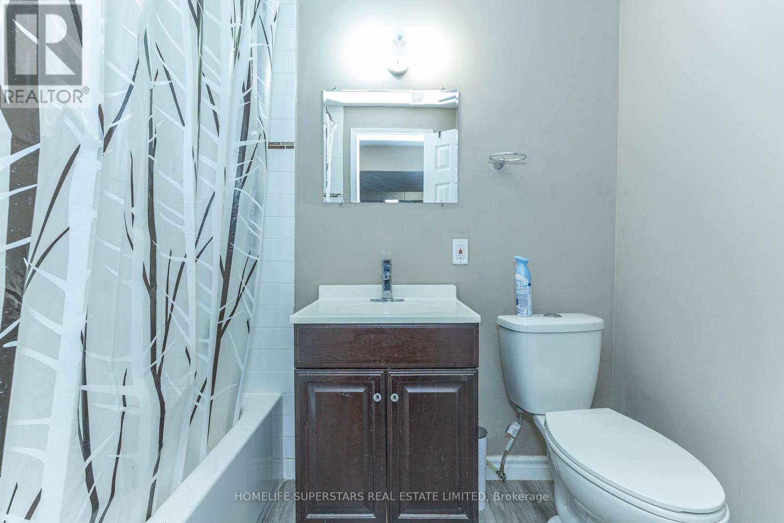 96 Delport Close, Brampton, Ontario  L6P 3T1 - Photo 48 - W12695628