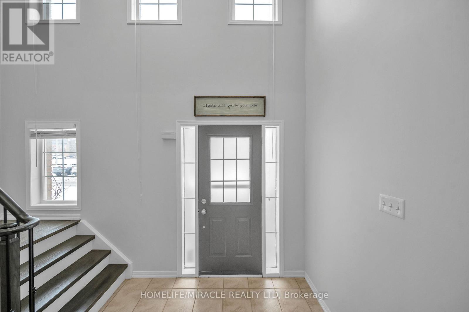 279 Van Allen Gate, Milton, Ontario  L9T 5Y9 - Photo 2 - W12695640