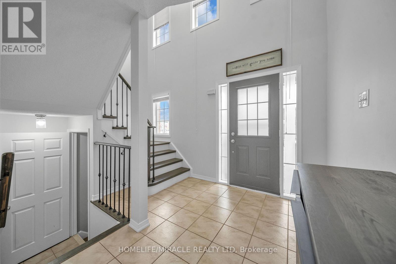 279 Van Allen Gate, Milton, Ontario  L9T 5Y9 - Photo 3 - W12695640