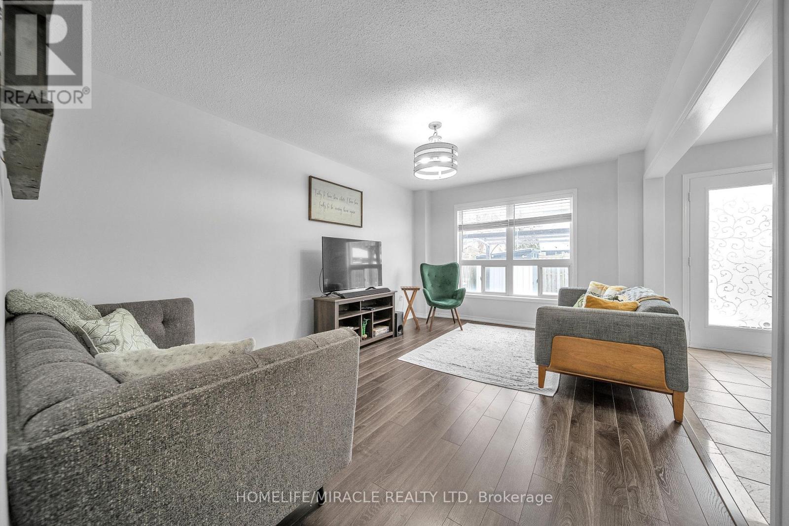 279 Van Allen Gate, Milton, Ontario  L9T 5Y9 - Photo 4 - W12695640