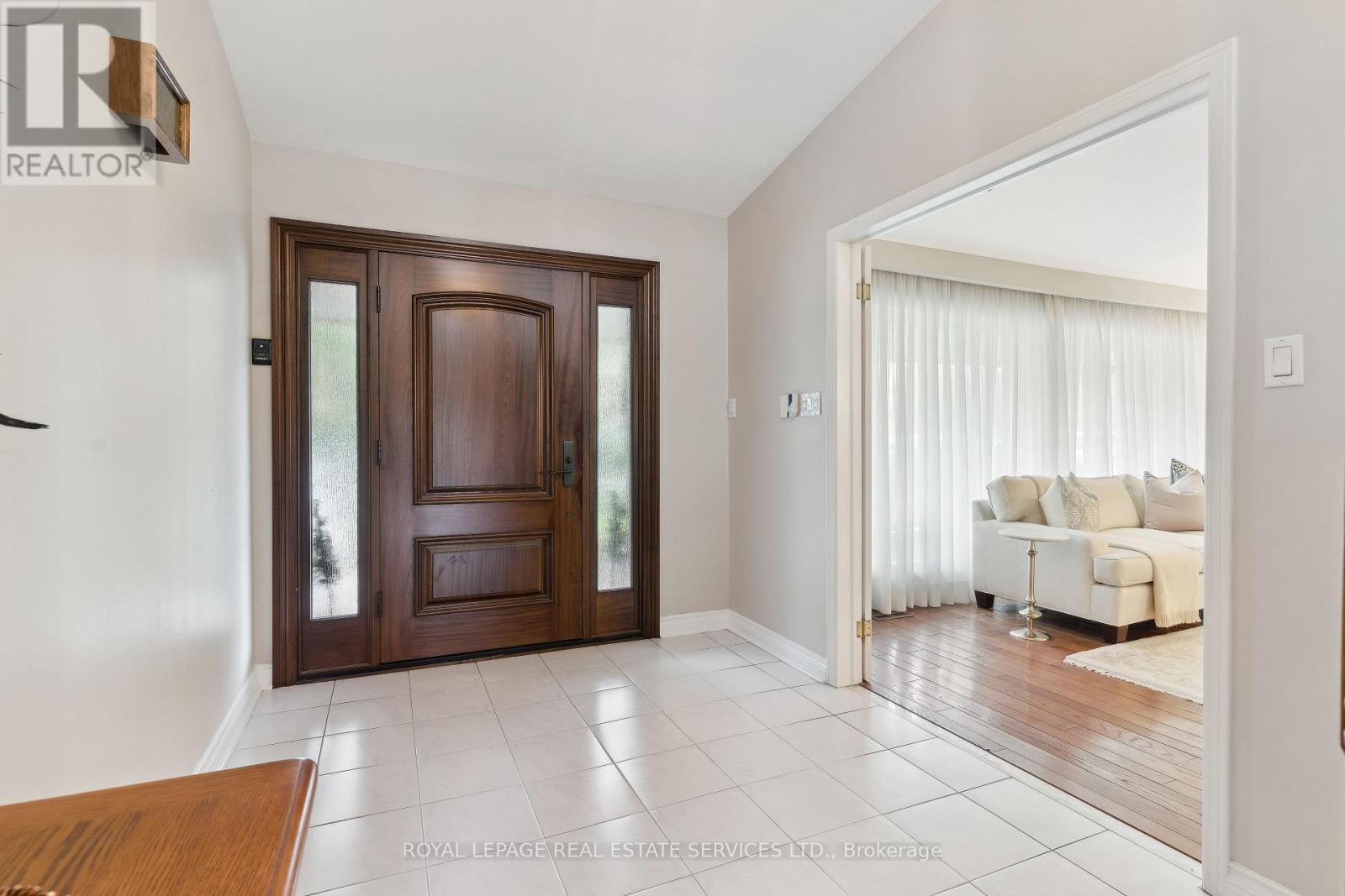 116 Clement Road, Toronto, Ontario  M9R 1Z2 - Photo 6 - W12695648