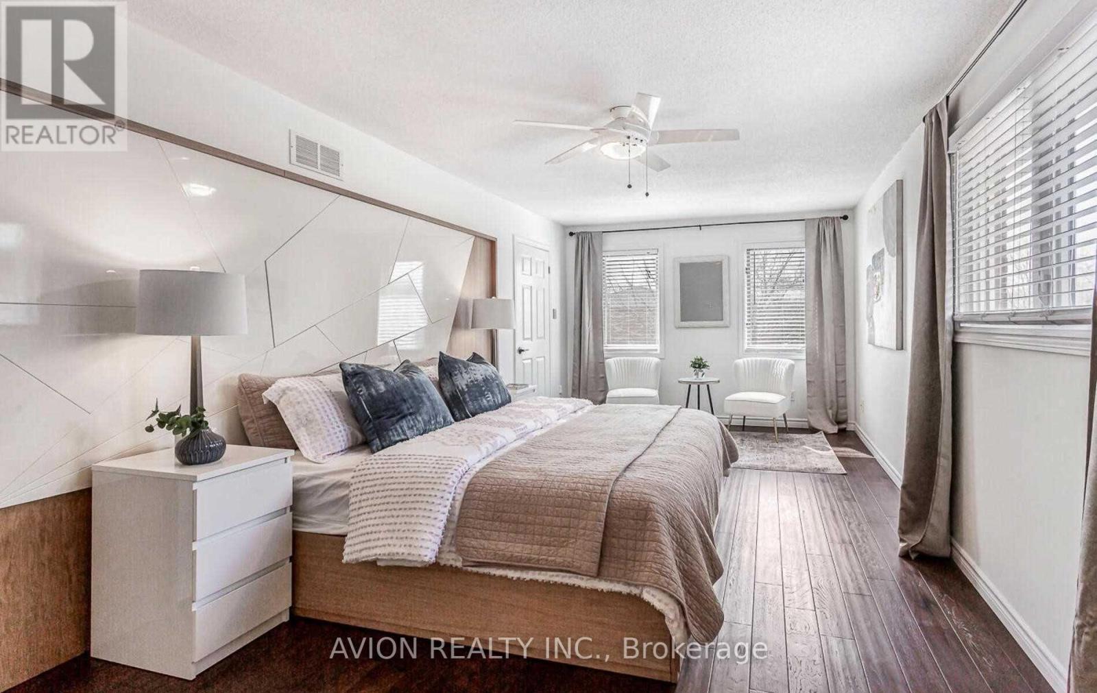 93 Waldie Road, Oakville, Ontario  L6L 6G5 - Photo 14 - W12695650