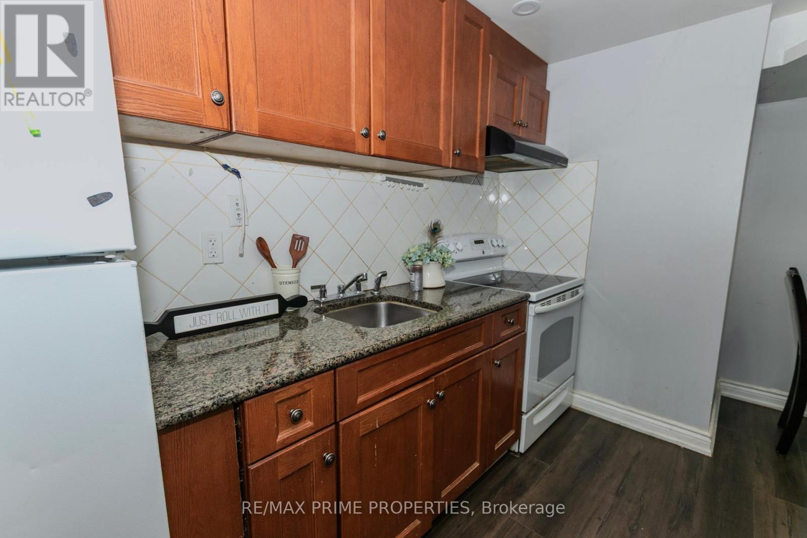 50 Gibbs Road, Brampton, Ontario  L7A 0Y5 - Photo 38 - W12695732