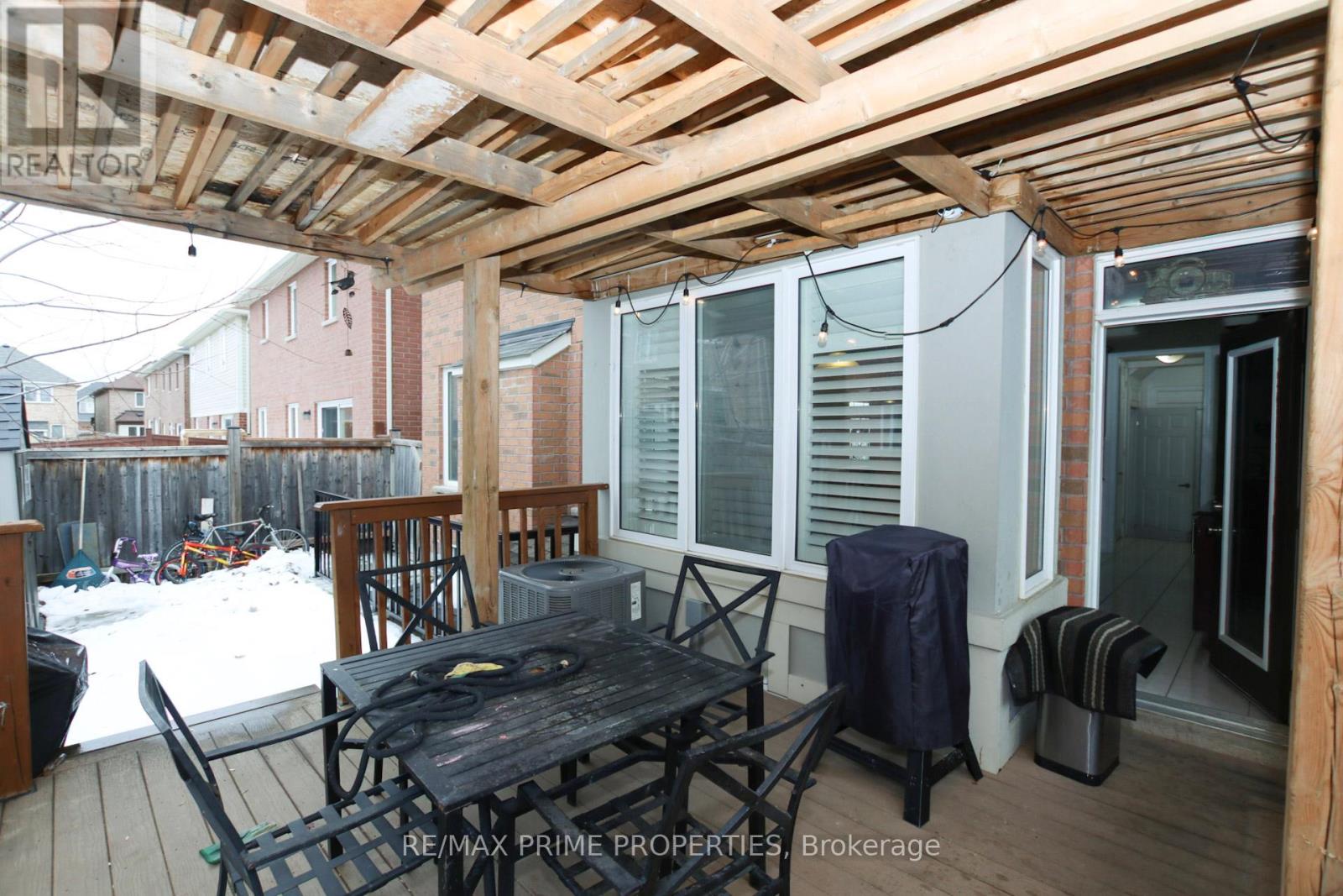 50 Gibbs Road, Brampton, Ontario  L7A 0Y5 - Photo 47 - W12695732