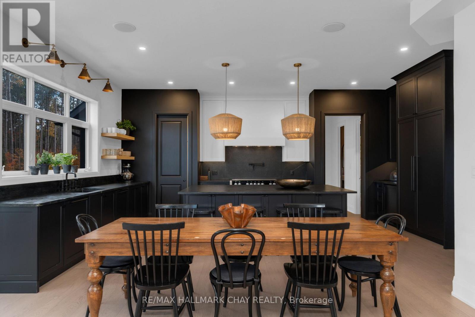 72 Georgian Grande Drive, Oro-Medonte, Ontario  L0K 1E0 - Photo 10 - S12477783